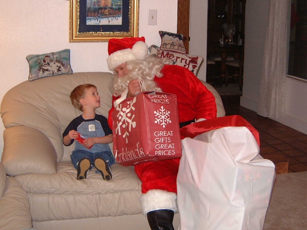 Hildebrand Christmas ScreenSaver/1024x768_2001-12-24 Christmas Eve J&J 04.jpg